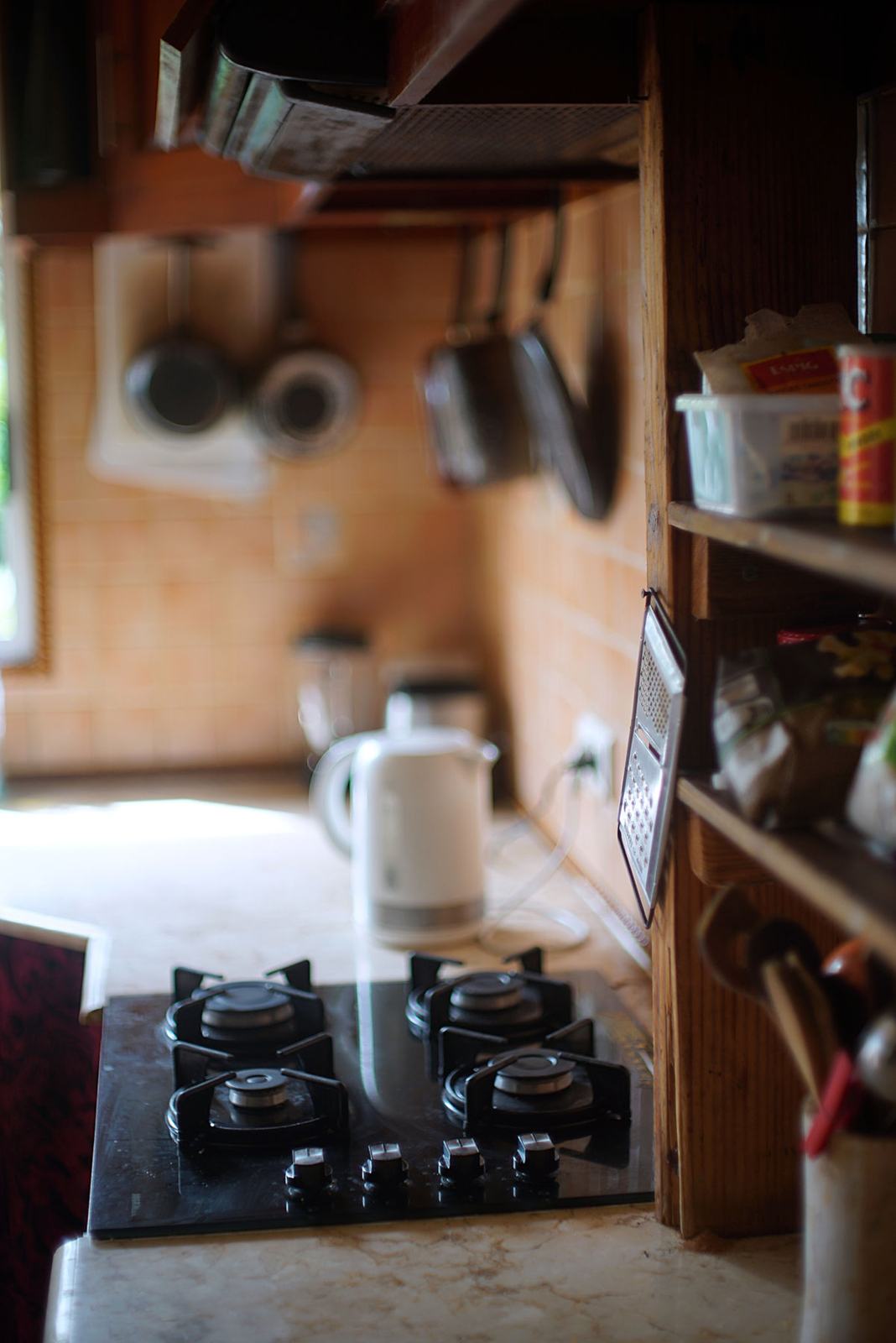 The guest kitchen at Fare Om